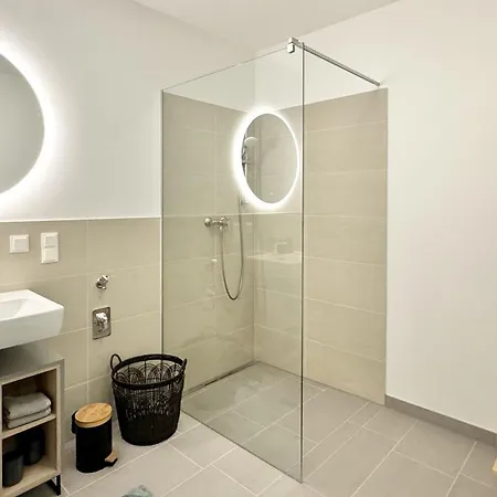 דירה Modernes Apartment Beim Domplatz ווינר נוישטאדט