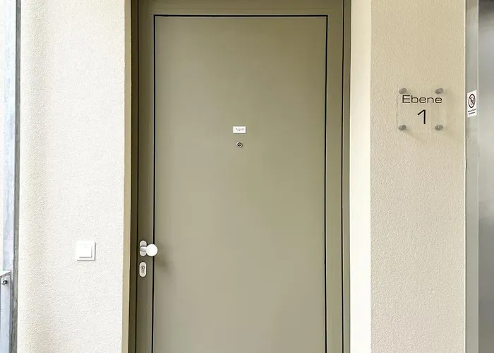 Modernes Beim Domplatz Wiener Neustadt