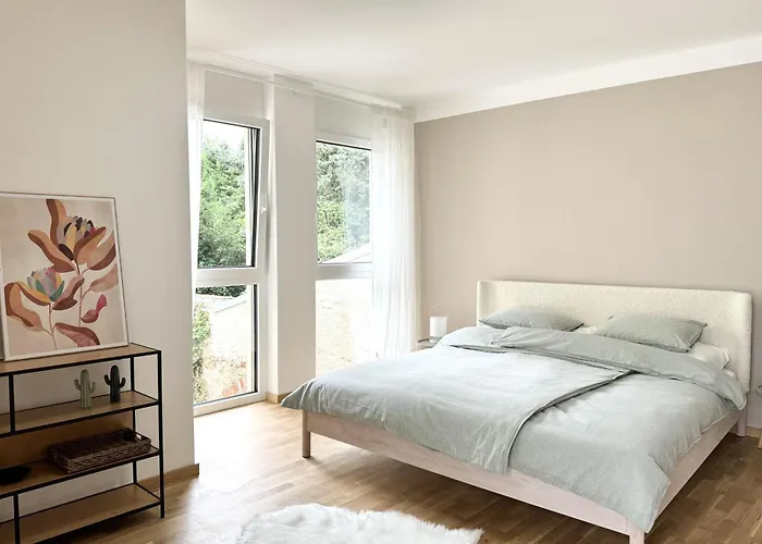 Modernes Beim Domplatz