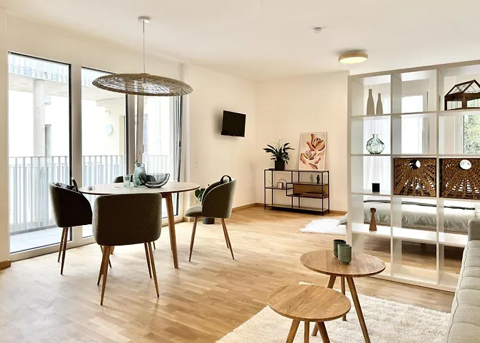 Modernes Beim Domplatz Wiener Neustadt